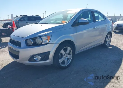 2015 Chevrolet Sonic Ltz Auto z USA, uszkodzony, nr VIN 1G1JE5SB7F4167810